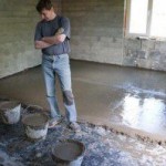 Как заливать полы в квартире? Фото и видео
