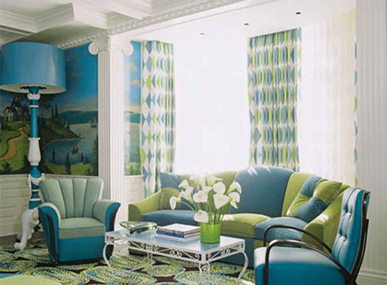 Сочетание голубого и зеленого цвета в гостиной
