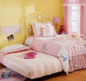 розовый цвет в детской комнате для девочки 004