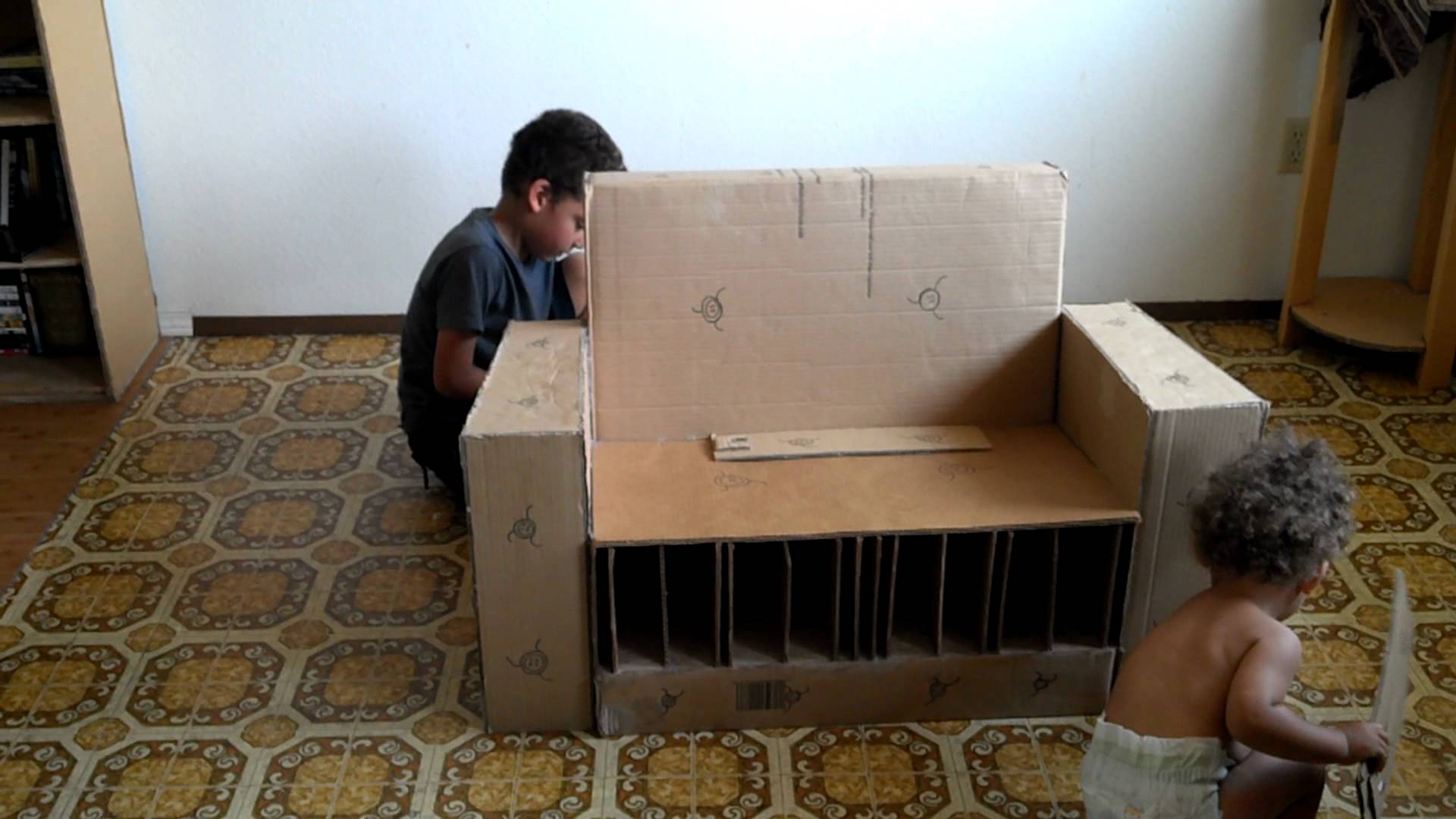 Модульная мебель из картона