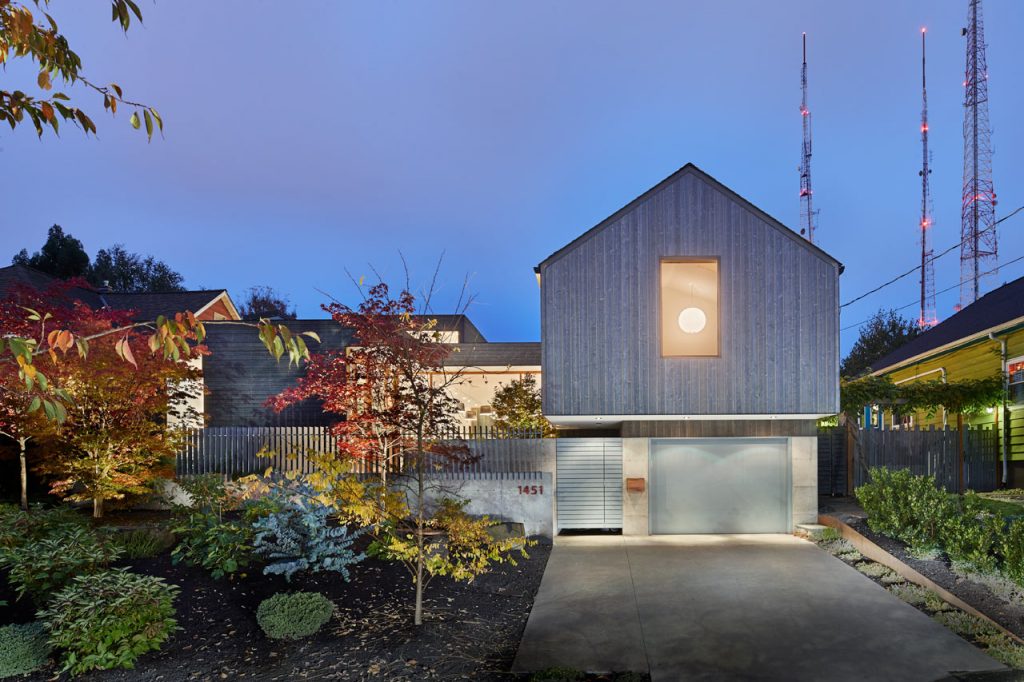 Современный дом с арт-студией в Сиэтле