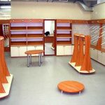 Как выбрать мебель для магазина